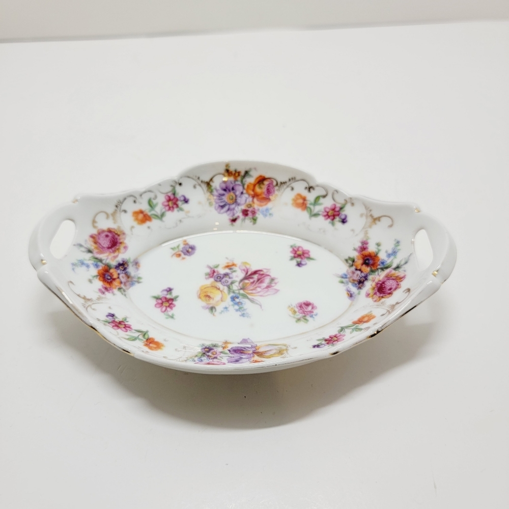 Lovely Vintage Victoria China Czechoslovakia Floral Pink Handle Oval Candy Dish.